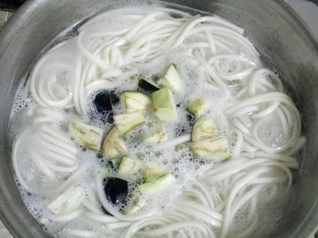 夏野菜たっぷり☆サラダうどん
